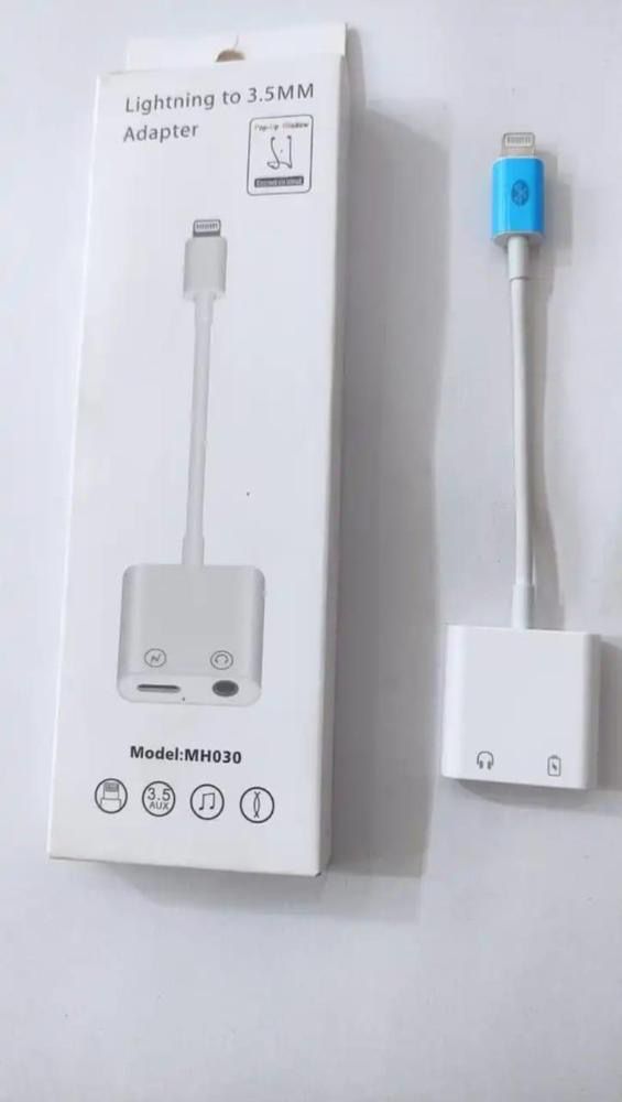 Lightening To 3.55 MM Adaptor